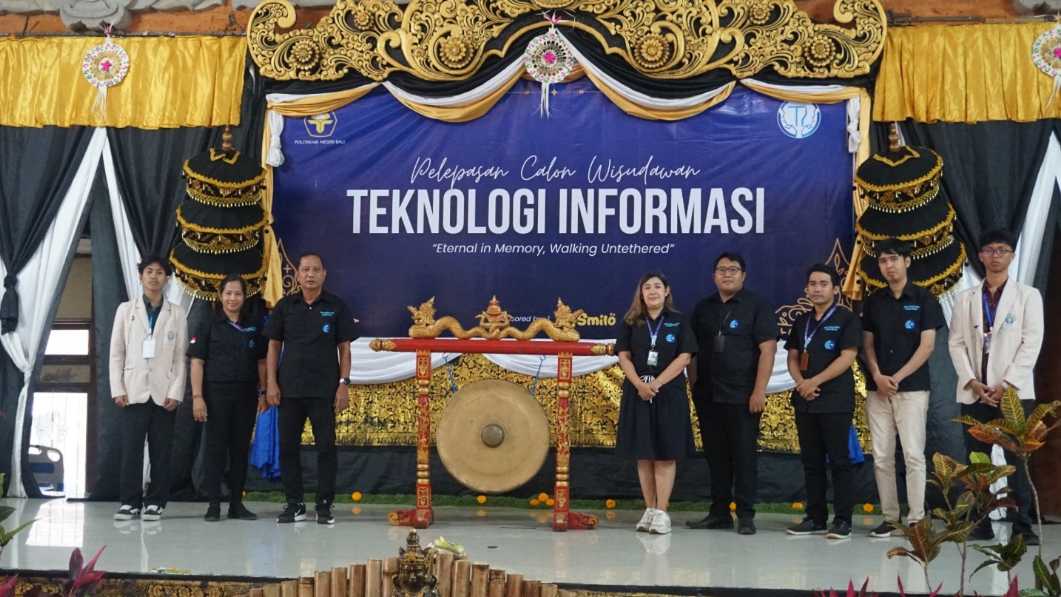 Gallery Pelepasan Calon Wisudawan Jurusan Teknologi Informasi 2025
