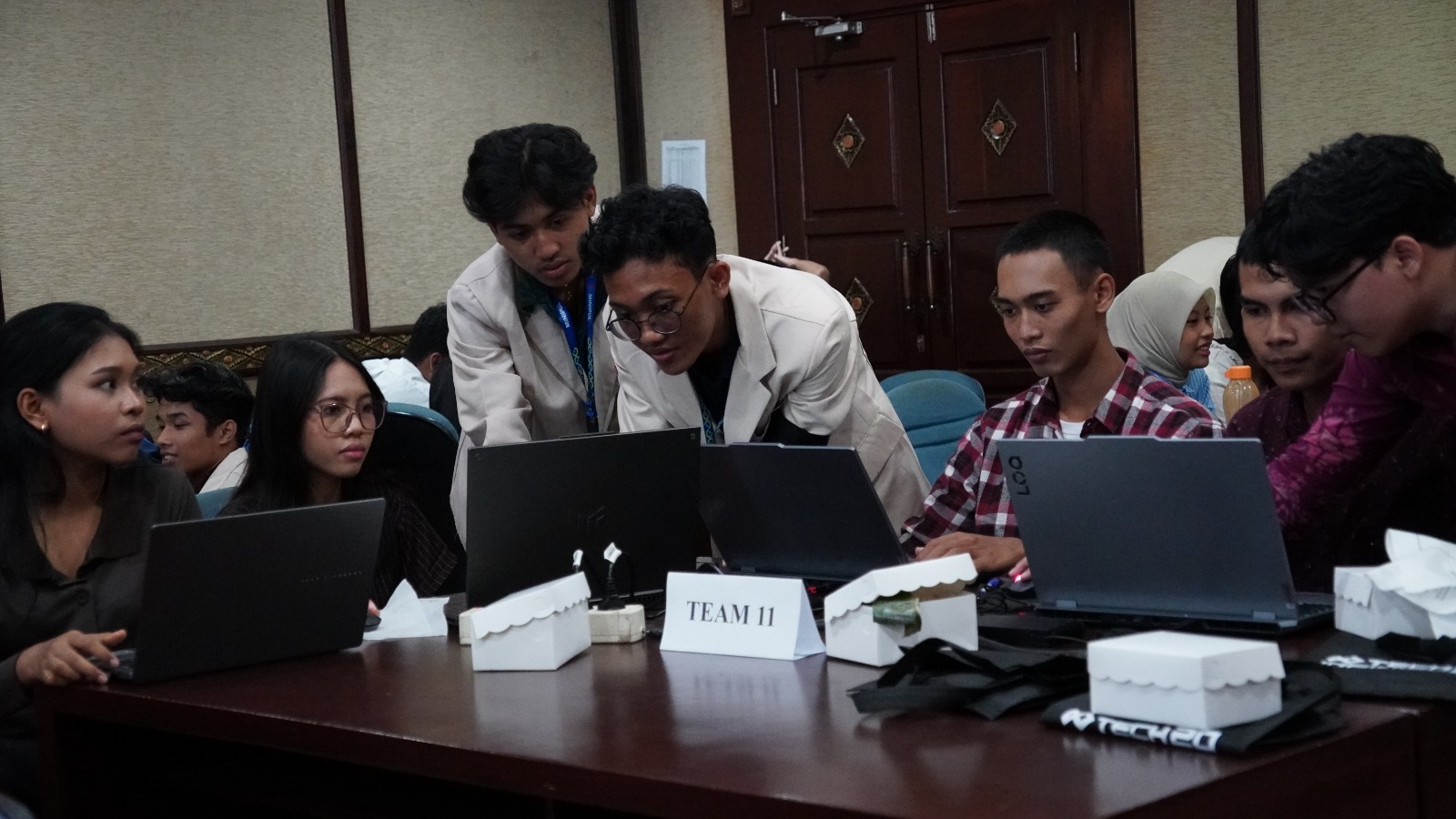 Gallery Seminar dan Workshop Game Development TechInfinity 2025